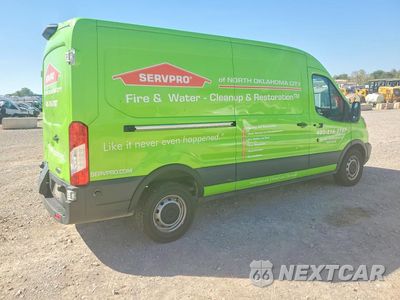 Trzecie zdjęcie samochodu z tyłu: 2018 FORD TRANSIT T-250 VIN:1FTYR2CM8JKB50558 - miniatura