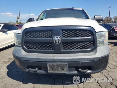 Piąte zdjęcie samochodu w środku: 2019 RAM 1500 CLASSIC TRADESMAN VIN:3C6JR6DG0KG506289 - miniatura