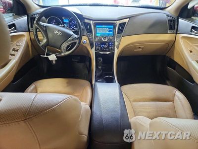 Zdjęcie 8 z 12 samochodu: 2015 HYUNDAI SONATA HYBRID LIMITED VIN:KMHEC4A4XFA121624 - miniatura