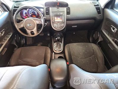 Zdjęcie 8 z 12 samochodu: 2013 KIA SOUL + VIN:KNDJT2A66D7560807 - miniatura