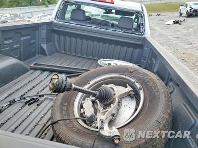 Zdjęcie 10 z 12 samochodu: 2024 CHEVROLET SILVERADO K1500 VIN:3GCNDAEK4RG126428 - miniatura