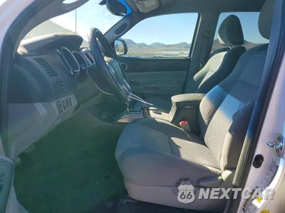 Zdjęcie 7 z 12 samochodu: 2013 TOYOTA TACOMA VIN:3TMJU4GN6DM139277 - miniatura