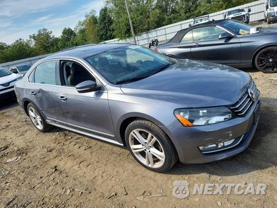 Czwarte zdjęcie samochodu z boku: 2015 VOLKSWAGEN PASSAT SEL VIN:1VWCV7A38FC008819 - miniatura