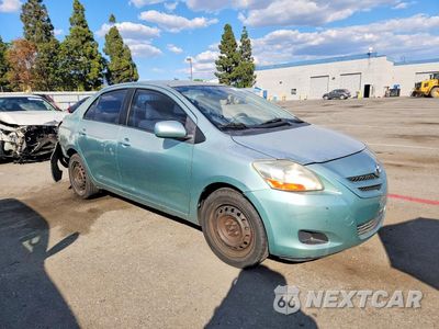 Czwarte zdjęcie samochodu z boku: 2007 TOYOTA YARIS BASE VIN:JTDBT923571142473 - miniatura