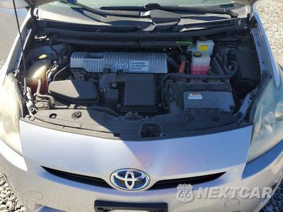 Zdjęcie 11 z 12 samochodu: 2010 TOYOTA PRIUS II VIN:JTDKN3DU5A0035272 - miniatura