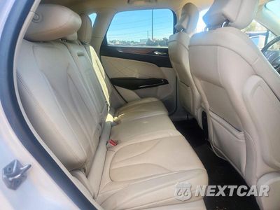 Zdjęcie 11 z 13 samochodu: 2017 LINCOLN MKC SELECT VIN:5LMCJ2C98HUL16761 - miniatura