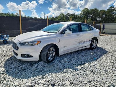 2015 FORD FUSION TITANIUM PHEV 3FA6P0SU2FR293856 - główne zdjęcie licytacji z USA - miniatura