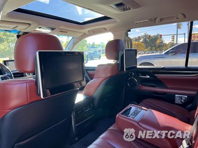 Zdjęcie 11 z 11 samochodu: 2016 LEXUS LX 570 VIN:JTJHY7AX0G4207049 - miniatura