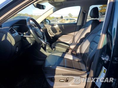 Zdjęcie 7 z 12 samochodu: 2018 VOLKSWAGEN TIGUAN SEL PREMIUM VIN:3VV4B7AX5JM218063 - miniatura