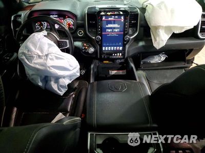 Zdjęcie 8 z 12 samochodu: 2021 RAM 1500 LARAMIE VIN:1C6SRFJT0MN579940 - miniatura