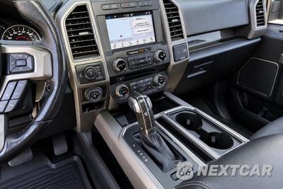 Zdjęcie 11 z 14 samochodu: 2018 FORD F150 RAPTOR VIN:1FTFW1RG7JFA15690 - miniatura