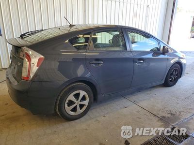 Trzecie zdjęcie samochodu z tyłu: 2014 TOYOTA PRIUS THREE VIN:JTDKN3DU9E1783345 - miniatura