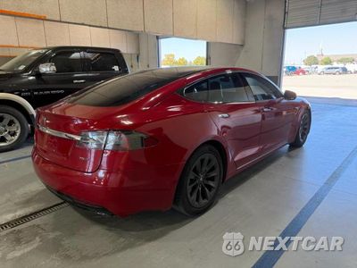 Czwarte zdjęcie samochodu z boku: 2016 TESLA MODEL S VIN:5YJSA1E26GF161504 - miniatura
