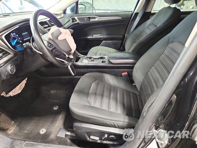 Zdjęcie 7 z 12 samochodu: 2019 FORD FUSION SE VIN:3FA6P0T92KR253880 - miniatura