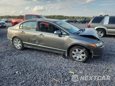 Czwarte zdjęcie samochodu z boku: 2008 HONDA CIVIC LX VIN:1HGFA165X8L068561 - miniatura