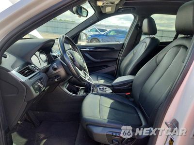 Zdjęcie 7 z 12 samochodu: 2018 BMW X1 XDRIVE28I VIN:WBXHT3C32J3H33481 - miniatura