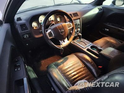Zdjęcie 8 z 13 samochodu: 2012 DODGE CHALLENGER SXT VIN:2C3CDYAG8CH254586 - miniatura