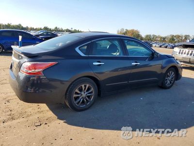 Trzecie zdjęcie samochodu z tyłu: 2015 NISSAN ALTIMA 2.5 S VIN:1N4AL3AP3FN402735 - miniatura