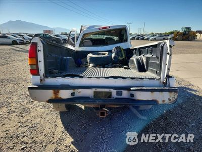 Zdjęcie 6 z 11 samochodu: 2002 CHEVROLET SILVERADO K1500 VIN:1GCEK14V32E229645 - miniatura