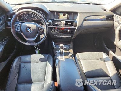 Zdjęcie 8 z 13 samochodu: 2017 BMW X4 XDRIVE28I VIN:5UXXW3C38H0T80090 - miniatura