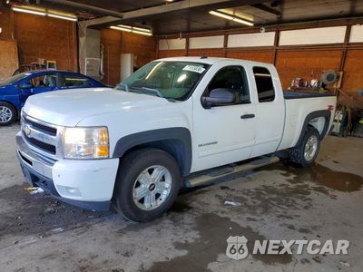 2010 CHEVROLET SILVERADO K1500 LT 1GCSKSE34AZ293738 - główne zdjęcie licytacji z USA - miniatura