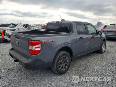 Trzecie zdjęcie samochodu z tyłu: 2025 FORD MAVERICK XLT VIN:3FTTW8JA6SRB54734 - miniatura