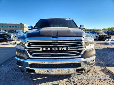 Piąte zdjęcie samochodu w środku: 2019 RAM 1500 LARAMIE VIN:1C6SRFJTXKN721367 - miniatura