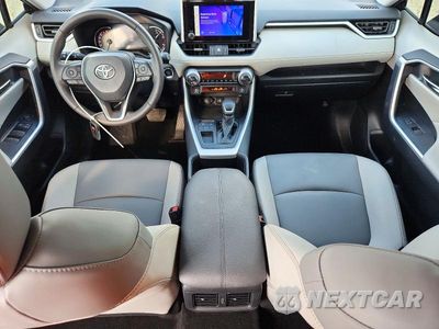 Zdjęcie 8 z 14 samochodu: 2024 TOYOTA RAV4 XLE PREMIUM VIN:2T3C1RFV1RW329526 - miniatura