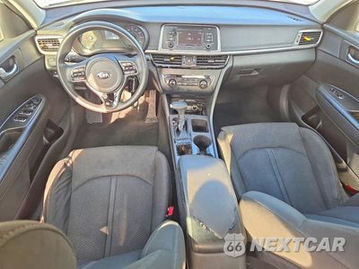 Zdjęcie 8 z 12 samochodu: 2016 KIA OPTIMA FE VIN:5XXGT4L34GG049875 - miniatura