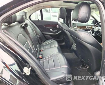 Zdjęcie 10 z 12 samochodu: 2015 MERCEDES-BENZ C 300 4MATIC VIN:55SWF4KB5FU033552 - miniatura