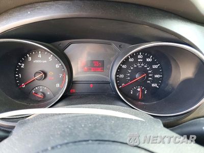 Zdjęcie 9 z 13 samochodu: 2016 KIA SEDONA LX VIN:KNDMB5C1XG6178986 - miniatura