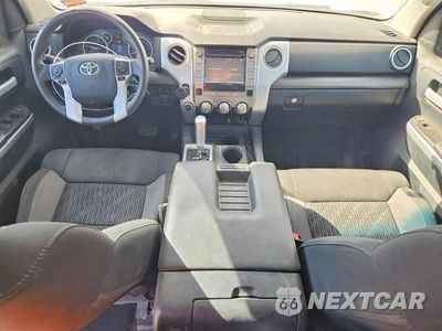 Zdjęcie 8 z 13 samochodu: 2017 TOYOTA TUNDRA SR5 VIN:5TFUW5F10HX586702 - miniatura