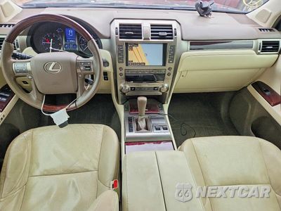 Zdjęcie 8 z 13 samochodu: 2015 LEXUS GX 460 VIN:JTJBM7FX4F5101612 - miniatura