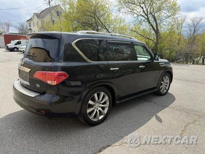 Czwarte zdjęcie samochodu z boku: 2013 INFINITI QX56 BASE VIN:JN8AZ2NC5D9350142 - miniatura