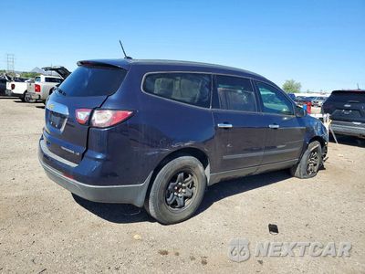 Trzecie zdjęcie samochodu z tyłu: 2015 CHEVROLET TRAVERSE LS VIN:1GNKRFED1FJ356710 - miniatura