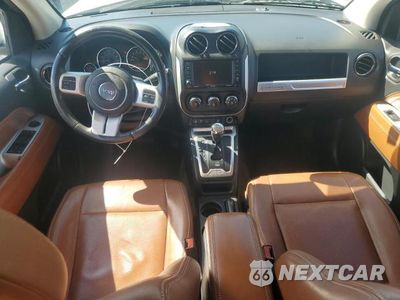 Zdjęcie 8 z 13 samochodu: 2016 JEEP COMPASS LATITUDE VIN:1C4NJCEAXGD739241 - miniatura