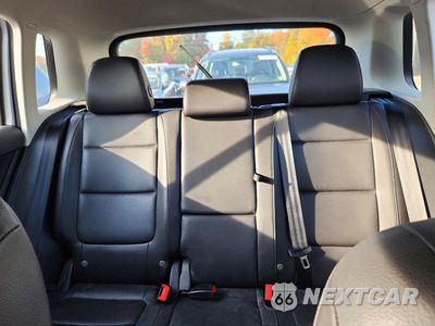 Zdjęcie 10 z 13 samochodu: 2017 VOLKSWAGEN TIGUAN S VIN:WVGBV7AX0HW507175 - miniatura