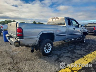 Trzecie zdjęcie samochodu z tyłu: 1999 DODGE RAM 2500 VIN:1B7KF2369XJ554970 - miniatura