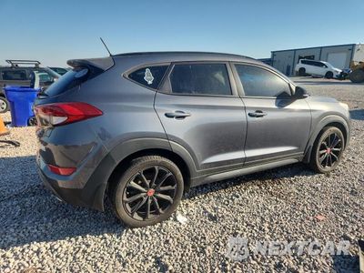 Trzecie zdjęcie samochodu z tyłu: 2017 HYUNDAI TUCSON NIGHT VIN:KM8J33A20HU486242 - miniatura