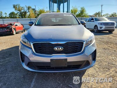 Piąte zdjęcie samochodu w środku: 2019 KIA SORENTO L VIN:5XYPG4A38KG596658 - miniatura