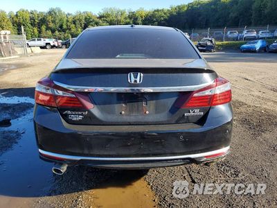 Zdjęcie 6 z 12 samochodu: 2017 HONDA ACCORD TOURING VIN:1HGCR3F99HA022774 - miniatura