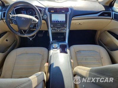 Zdjęcie 8 z 12 samochodu: 2019 FORD FUSION SE VIN:3FA6P0LU1KR240834 - miniatura