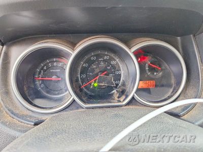 Zdjęcie 9 z 14 samochodu: 2011 NISSAN VERSA 1.8 S VIN:3N1BC1AP4BL392524 - miniatura