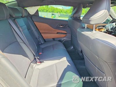 Zdjęcie 10 z 12 samochodu: 2026 TOYOTA CROWN LIMITED VIN:JTDAAAAF9T3041157 - miniatura