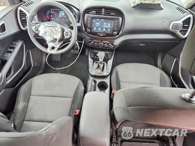 Zdjęcie 8 z 12 samochodu: 2021 KIA SOUL LX VIN:KNDJ23AU7M7760392 - miniatura