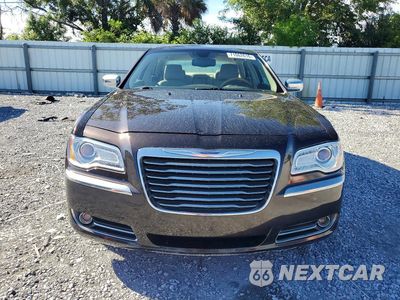 Piąte zdjęcie samochodu w środku: 2012 CHRYSLER 300 LIMITED VIN:2C3CCACG5CH176016 - miniatura