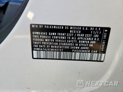 Zdjęcie 12 z 12 samochodu: 2012 VOLKSWAGEN JETTA GLI VIN:3VW5A7AJ9CM065737 - miniatura