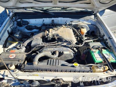 Zdjęcie 11 z 12 samochodu: 2004 TOYOTA TACOMA V6 VIN:5TEHN72N74Z428076 - miniatura