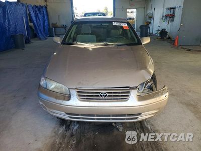 Piąte zdjęcie samochodu w środku: 1999 TOYOTA CAMRY LE VIN:4T1BG22K9XU575453 - miniatura
