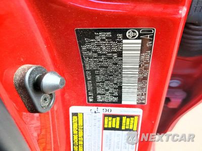 Zdjęcie 12 z 12 samochodu: 2017 TOYOTA COROLLA LE VIN:2T1BURHE3HC959878 - miniatura